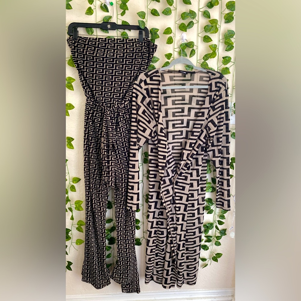 Geometric Patterned Jumpsuit - Black and Cream